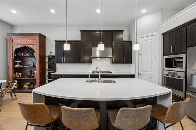 Building Photo - 4131 Dewberry Ln