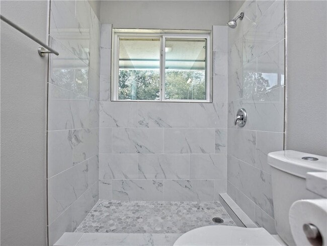 Building Photo - 5205 Thunderbird St