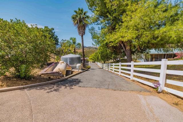 Building Photo - 15263 Presilla Dr