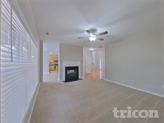 Building Photo - 324 Archway Ct