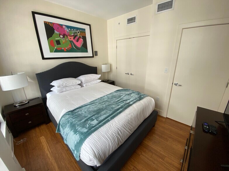 Building Photo - 19 Winter St