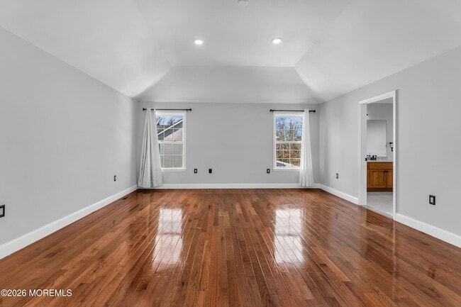 Building Photo - 4 Reuben Ct