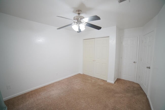 Building Photo - 1264 Ocala Rd