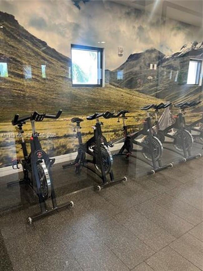 Building Photo - 7925 NW 104th Ave