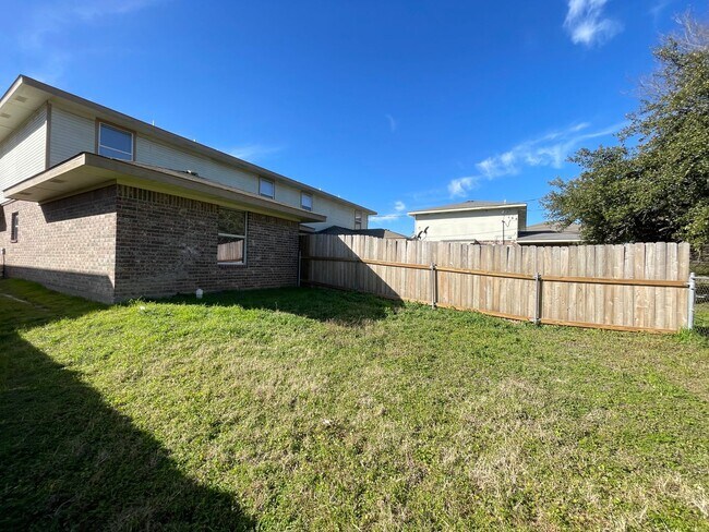 Building Photo - 3405 Atkinson Ave