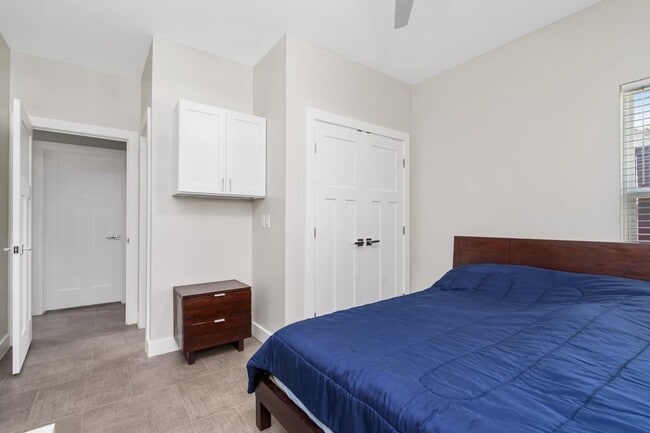 Building Photo - 7101 Foster St