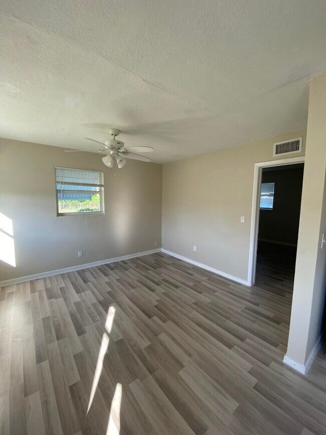 300 Jennings Ave 300 Jennings Ave Greenacres FL 33463 Apartment Finder