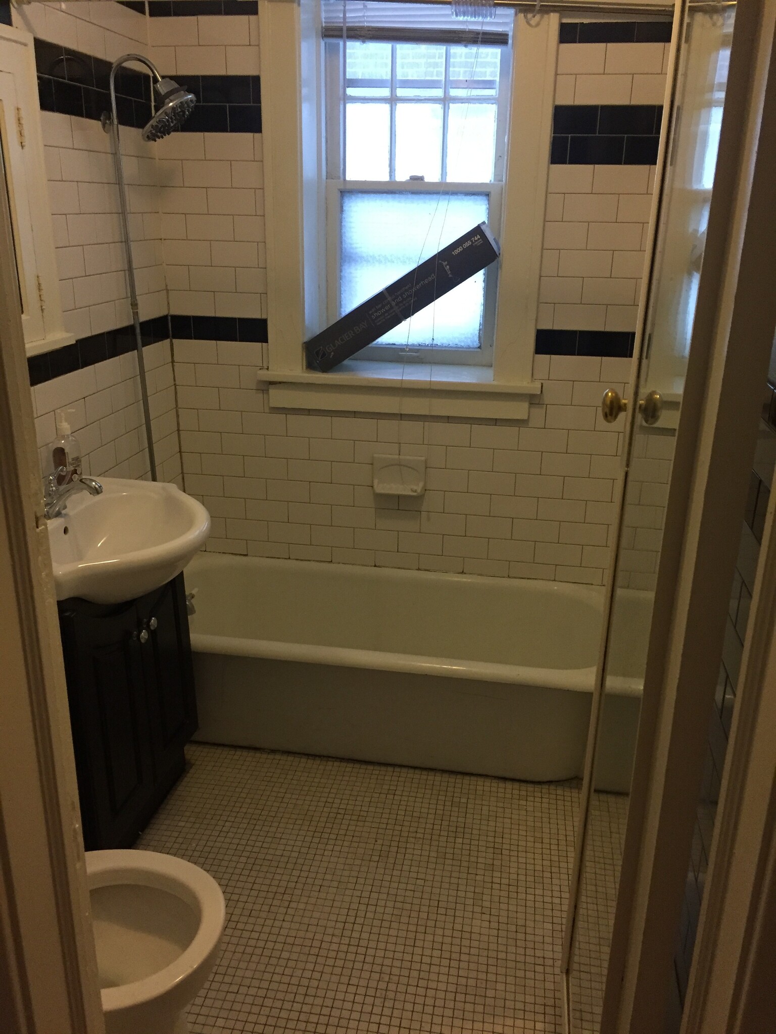 Bathroom - 2212 Girard Ave S