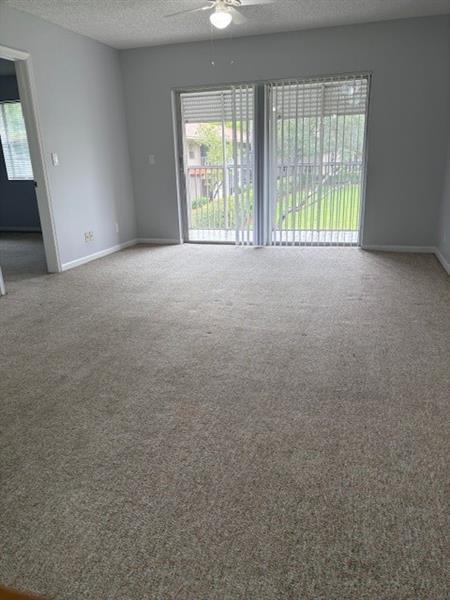 Building Photo - 8850 Royal Palm Blvd