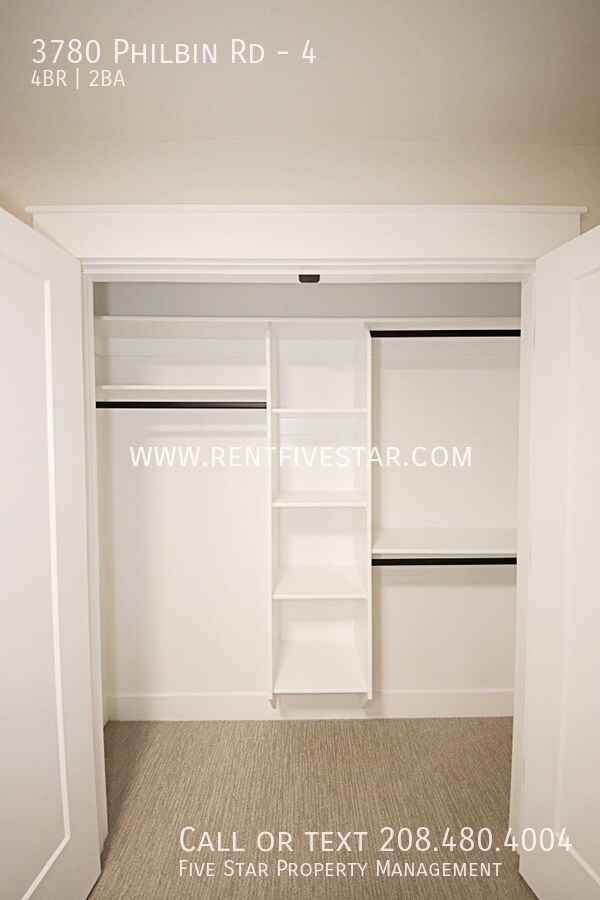 Building Photo - 3780 N Philbin Rd