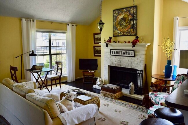 Building Photo - 1144 Sizemore Rd