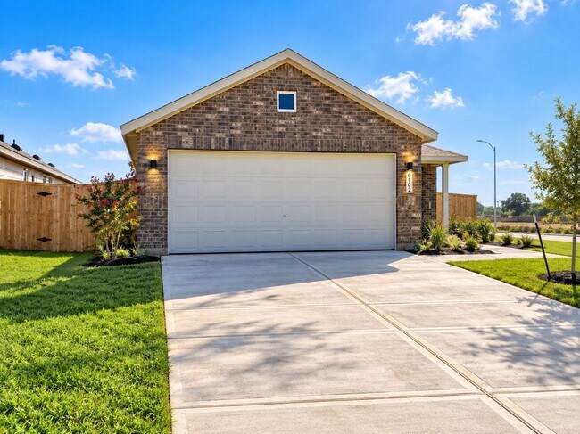 Building Photo - 6102 Bayberry Blooms Ln