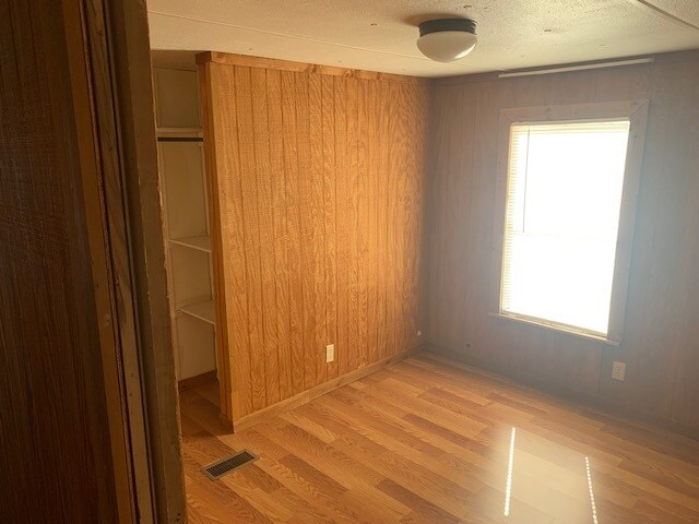 Building Photo - 344 Private Road 912