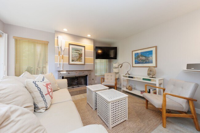 Building Photo - Summer Availability -Steps from La Jolla Shores Beach, Fully Furnished!