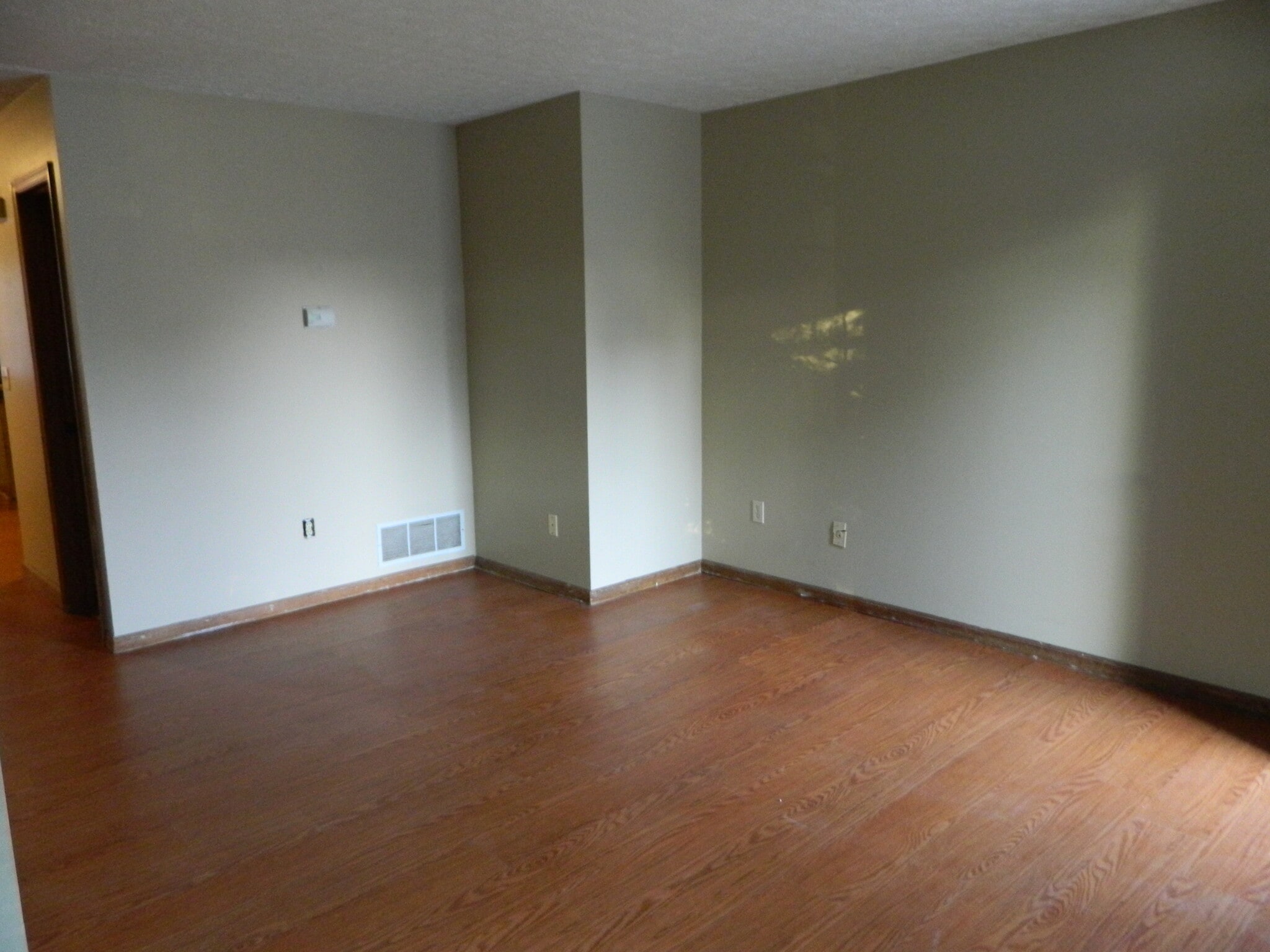 Living Room - 7400 Chaparral Rd