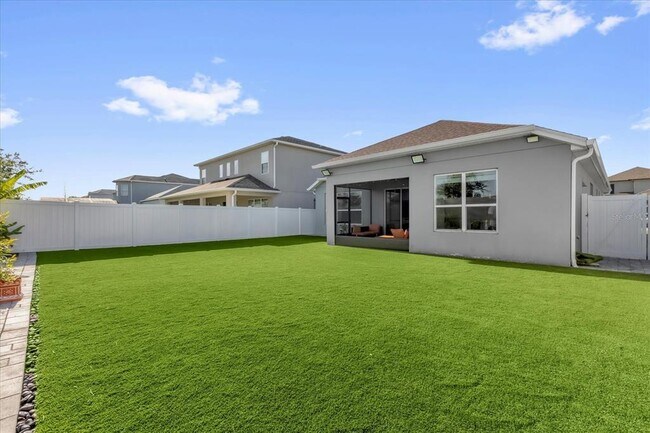 Building Photo - 1210 Pando Lp