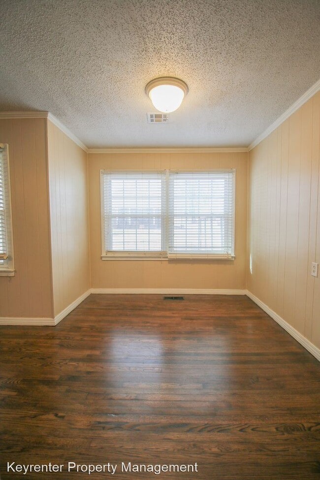 Building Photo - 4 br, 2 bath House - 329 S Fairland Ave
