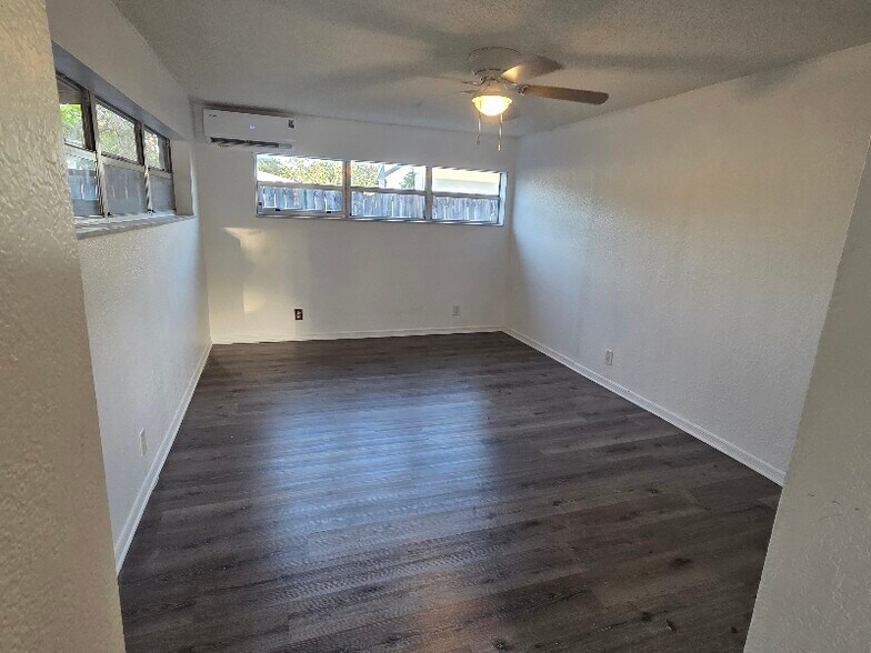 Building Photo - 7101 Raleigh St