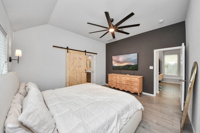 Building Photo - 4219 Colony Ln