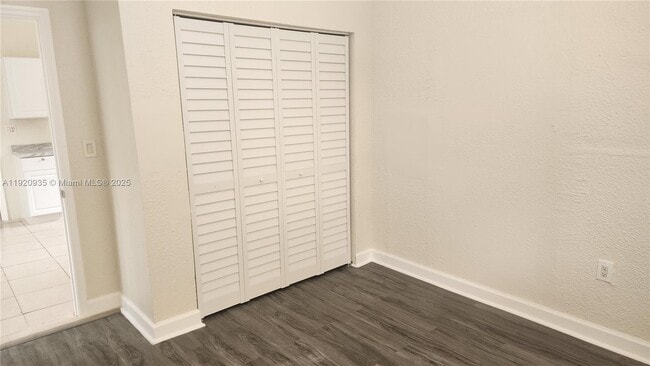 Building Photo - 829 SW 3rd St