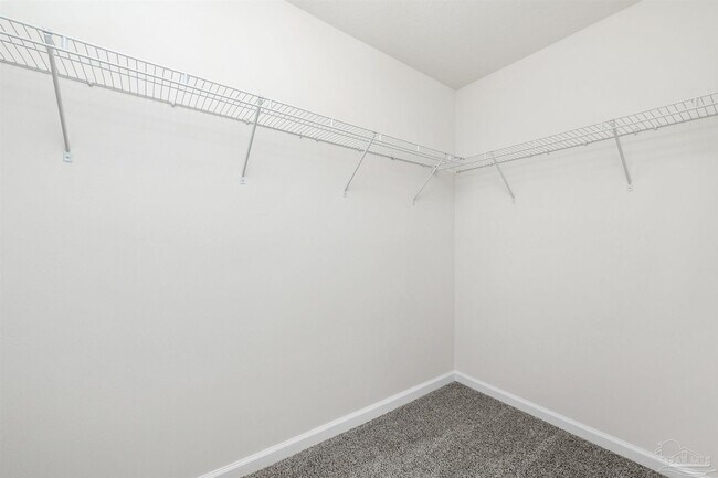 Building Photo - 5864 Magnolia Bend Blvd