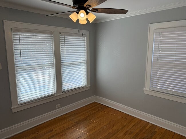 Building Photo - GHENT - 4 Bedroom Home with a Detached Garage