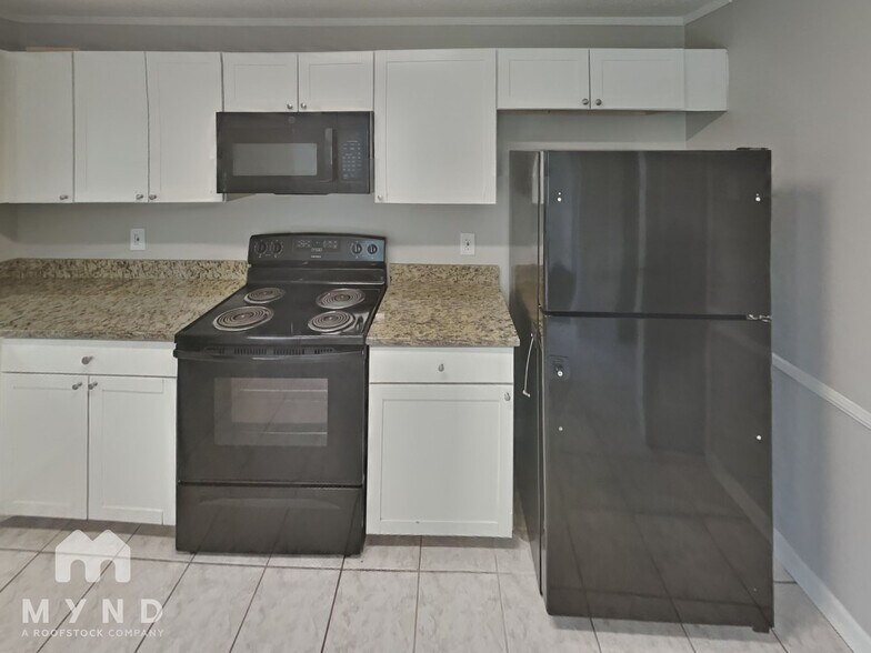 Building Photo - 2515 Winterfield Dr