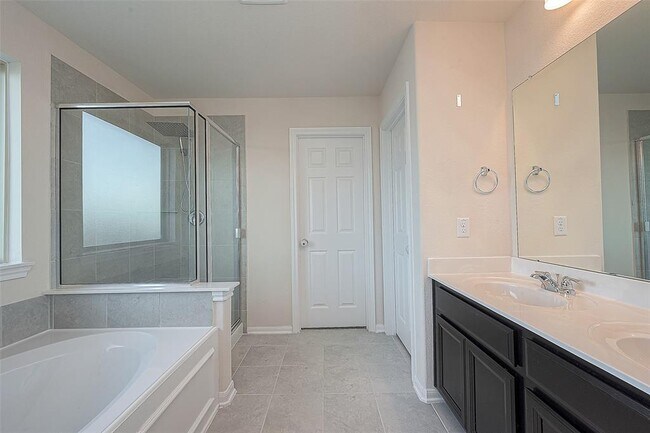 Building Photo - 26030 Drover Sky Ct
