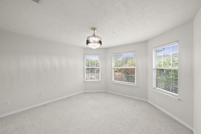 Building Photo - 5526 Darschelle Dr