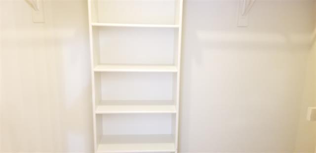 Building Photo - 11801 Pinyon Pine Dr