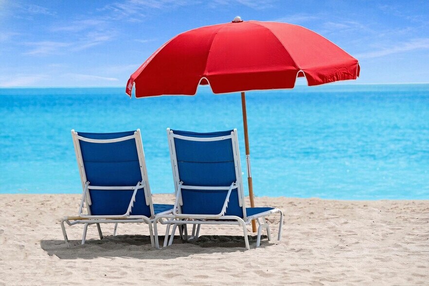 Building Photo - 350 New York St