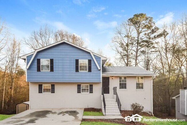Primary Photo - 5 BEDROOM 3 FULL BATH MULTI-LEVEL IN RIVER...