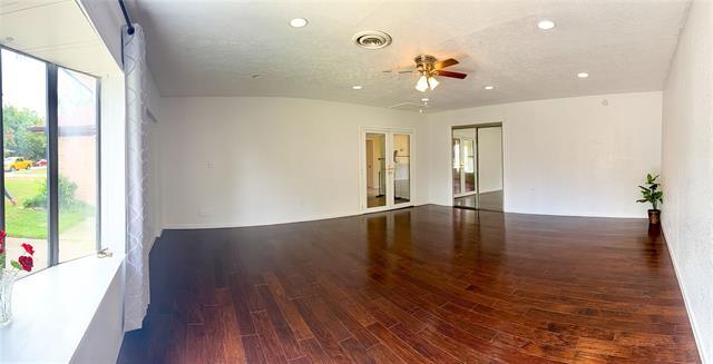 Building Photo - 509 Cambridge Dr