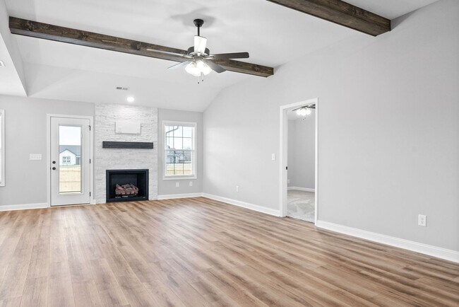 Building Photo - 3 Bedroom Home For Rent Near Liberty Church Road!