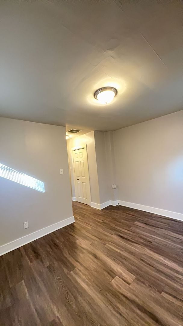 Building Photo - Newly Renovated Home In North Memphis - 1/2 OFF The First Month's Rent