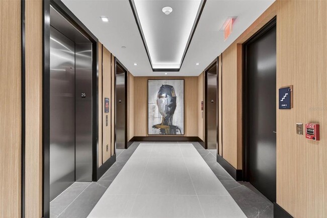 Building Photo - 275 1st Ave S