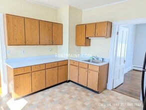 Building Photo - 22 E Summer St