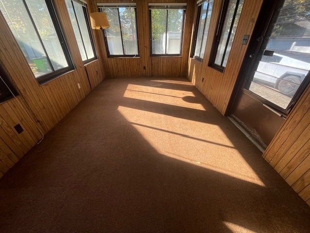 Building Photo - Single family home with access to Lake Eerie!