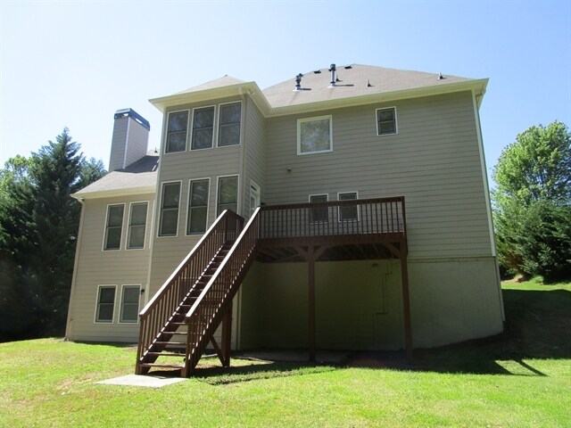 Building Photo - 623 Redwood Ln