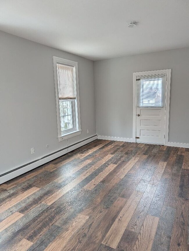 Building Photo - Downingtown