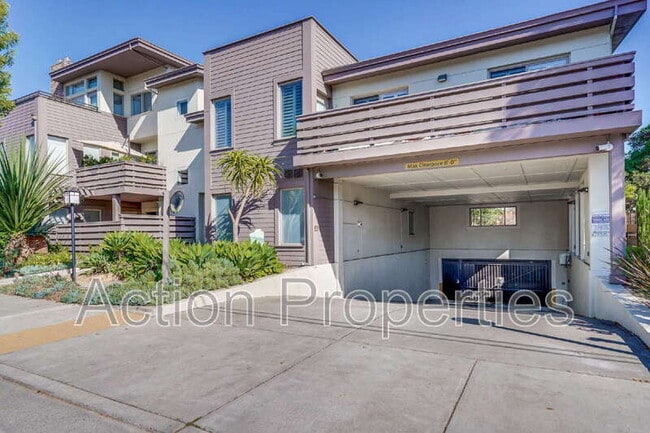 Building Photo - 5100 W El Camino Real