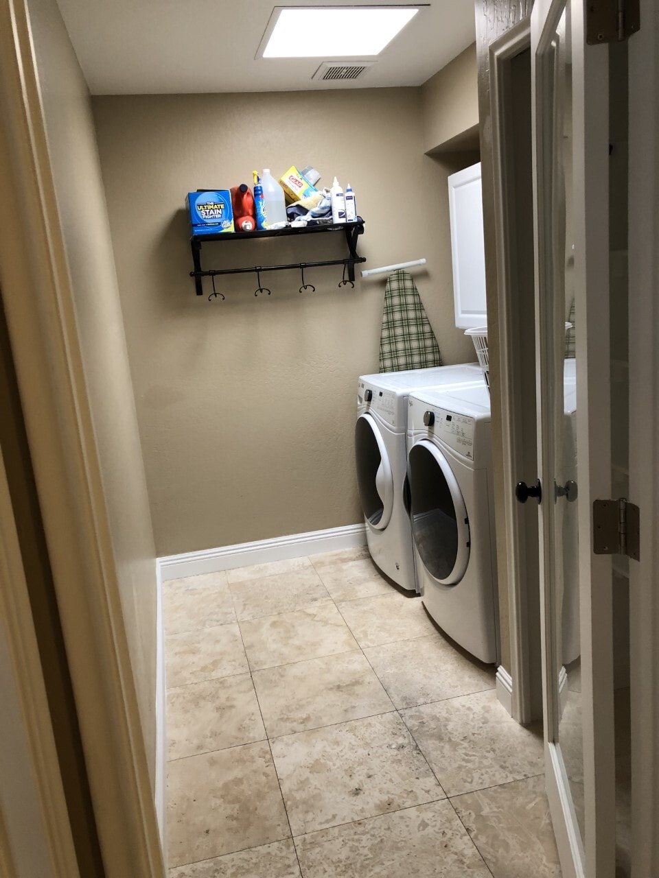 laundry room / pantry - 7012 E Redfield Rd