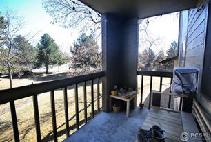 Balcony with great view - 925 Columbia Rd