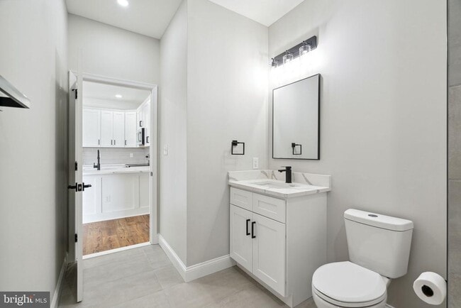 Building Photo - 48 Evergreen Ln