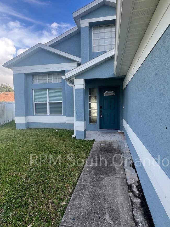 Building Photo - Beautiful 4 Bedroom 2.5 Bath Home with Hea...