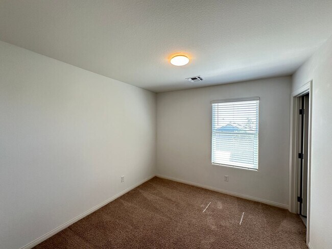 Building Photo - Cassia Patrick & Cimarron