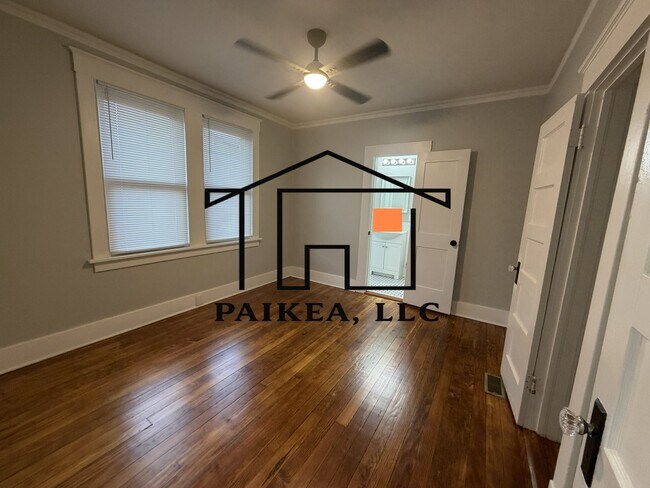 Building Photo - 2915 Burroughs St