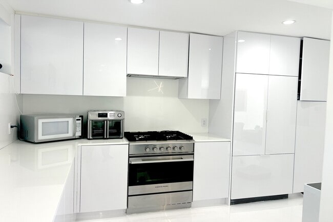 Building Photo - 22548 CA-1