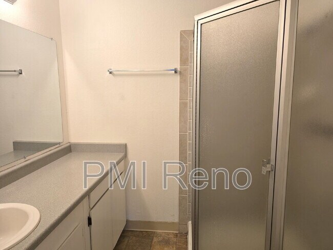 Building Photo - 2750 Plumas St