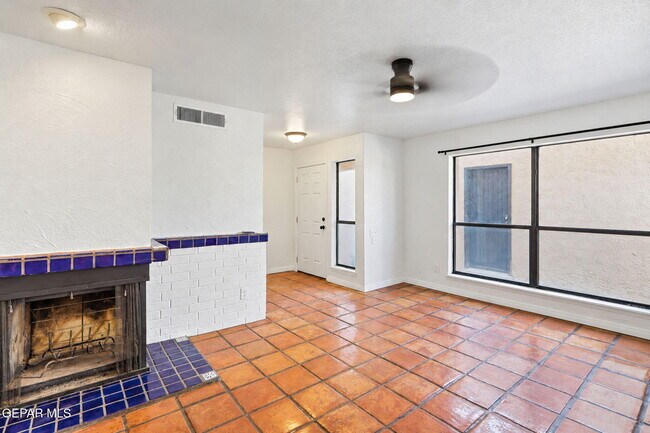 Building Photo - 201 Mulberry Ave